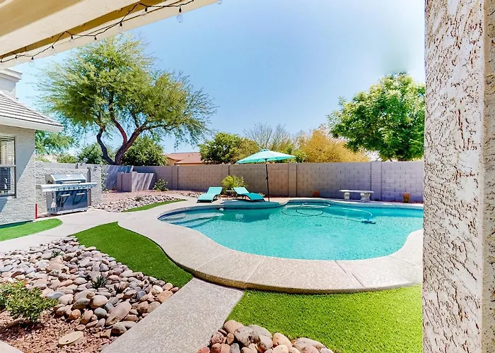 Holiday home Nestled On Nielson Gilbert